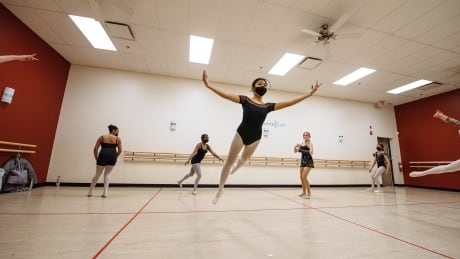 How COVID has spurred dancers to find a 'sense of togetherness that has never been present before'