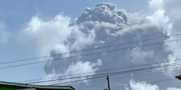 CARIBBEAT: St. Vincent and the Grenadines residents flee the La Soufrière volcano eruption, but aid is on the way