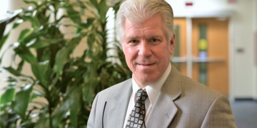 How parts of Canada are going about vaccinating teachers against COVID-19