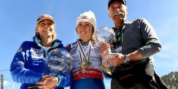 'I'm in a set of squats & I'm bawling my eyes out' – Shiffrin on pain of father's death