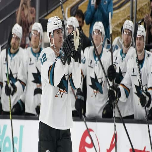 Patrick Marleau plays 1,768th game, overtakes Gordie Howe for most in NHL history