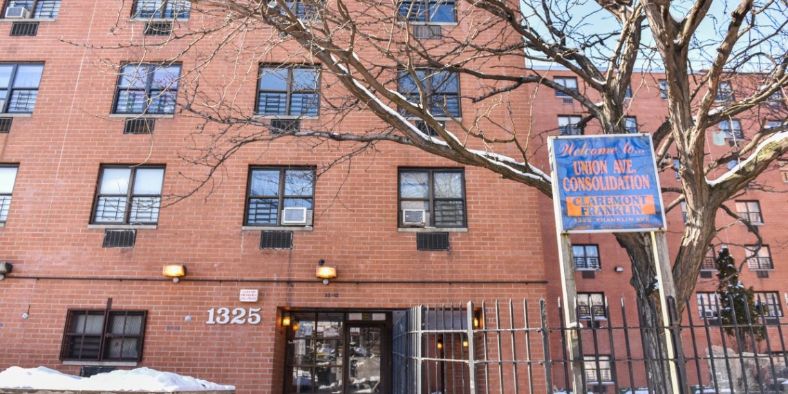 Man, 24, charged in fatal shooting during Bronx dice game robbery