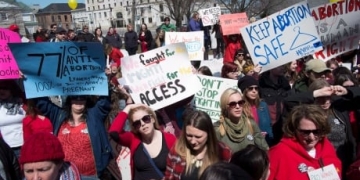 Budget puts abortion access on the table in future health funding talks with provinces