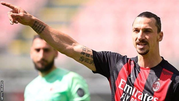 'I'd stay for the rest of my life if I could' – Ibrahimovic signs new AC Milan deal
