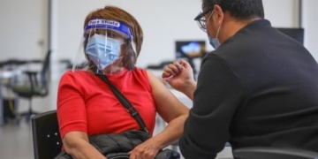 Friday is the final day for walk-in immunizations at Calgary's Telus Convention Centre