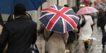 UK set for stronger post-Covid recovery, says OECD