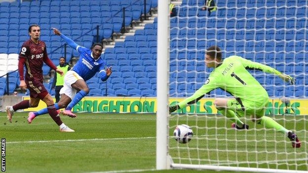 Brighton close to Premier League safety after beating Leeds