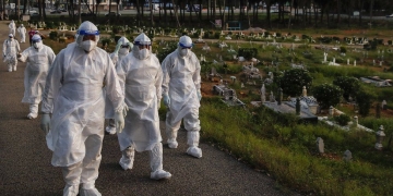 Biosecurity warning over loosely-regulated virus labs