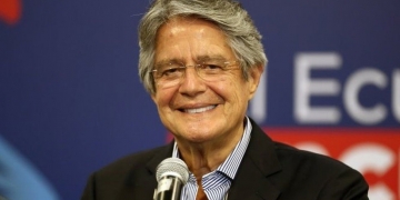 Guillermo Lasso: Ecuador's new leader faces uphill struggle