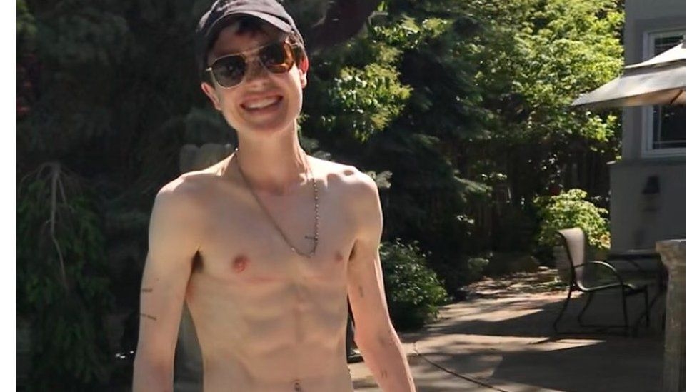 Elliot Page: Actor wins praise for sharing swimming shorts image after top surgery