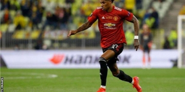 Rashford receives 'at least 70 racial slurs' on social media