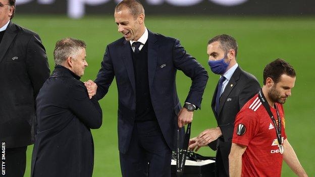 New players? And what about Pogba? The major decisions facing Solskjaer