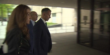 Giggs to go on trial for allegedly headbutting ex-girlfriend