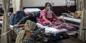 Why India's coronavirus case and fatality numbers are likely undercounted