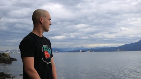 Free divers stumble upon illegal crab traps off Vancouver beach