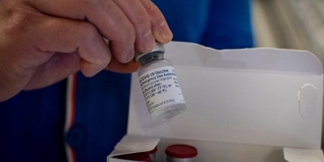 Health Canada extends expiry date for thousands of AstraZeneca doses