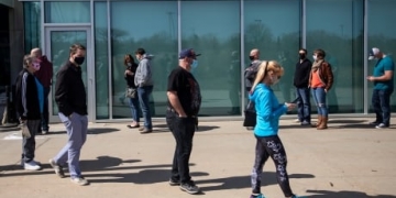 Everything you need to know about COVID-19 in Alberta on Saturday, May 1