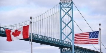 B.C. mayor apologizes for U.S. trip to visit family, get vaccinated