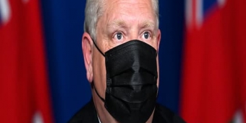 Some provinces make reopening plans on eve of May long weekend. Others, not so much