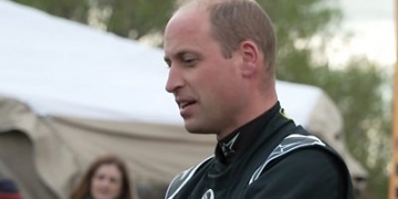 Prince William takes Extreme E car for test drive