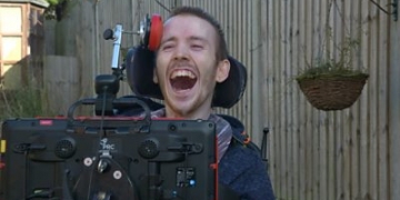 How one man moved his accent from US to Yorkshire