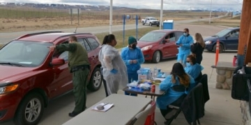 'Sad and disappointed': COVID-19 vaccination clinics at Alberta-US border cancelled