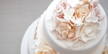 Wedding industry prepares for 'explosion' in 2022