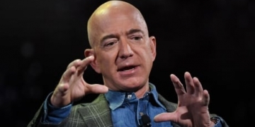 Amazon CEO Jeff Bezos plans to fly to space in July