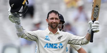 England v New Zealand: Devon Conway debut century blunts hosts