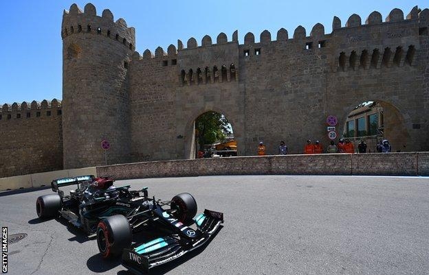 Azerbaijan Grand Prix: Sergio Perez fastest in second practice as Mercedes struggle