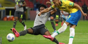 Brazil 2-0 Ecuador: Richarlison scores in World Cup qualifying win