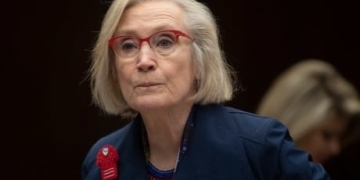 Ottawa promises 'transformative change' to address violence directed at Indigenous women and girls