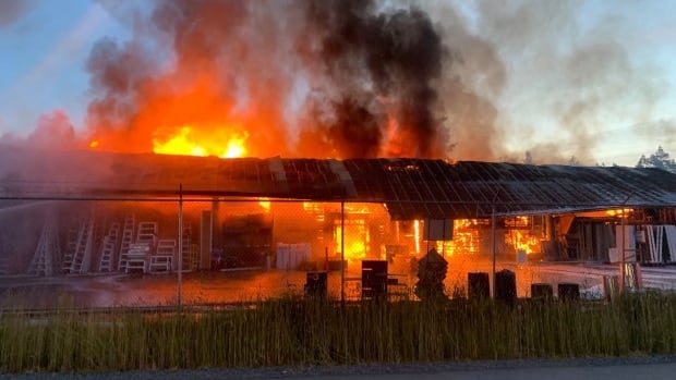 Early morning fire destroys Salt Spring Island building supply store