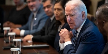 Boosters, masks and mandates: Biden's team sorts through options for containing Covid surge among unvaccinated Americans
