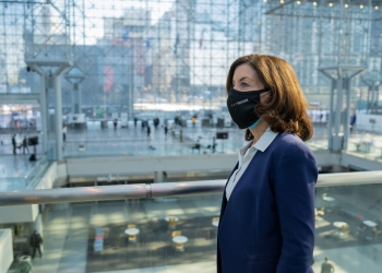 New York Governor Declares State of Emergency over COVID-19 New Variant ‘Omircron’