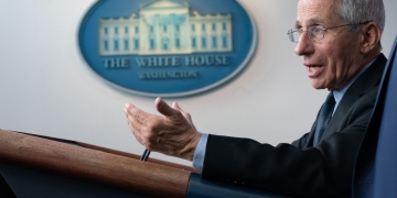 Dr. Fauci in hot mic calling Sen. Roger Marshall “an moron” after heated exchange