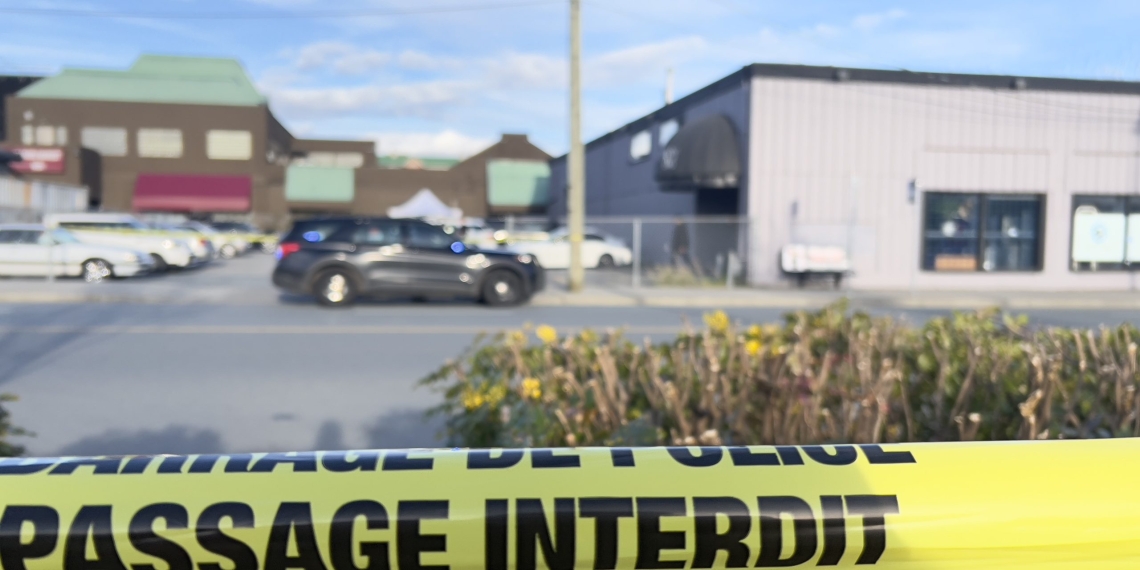Police Investigating deadly daytime shooting at Maple Ridge Gym