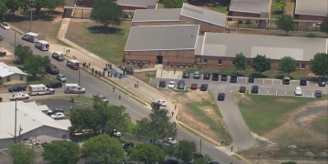 Breaking: 15 people including 14 students killed in Texas school shooting, Gov. Abbott