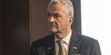 New Jersey governor signs bills protecting out-of-state abortion seekers and reproductive health care providers