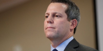 Florida state attorney challenges suspension by DeSantis